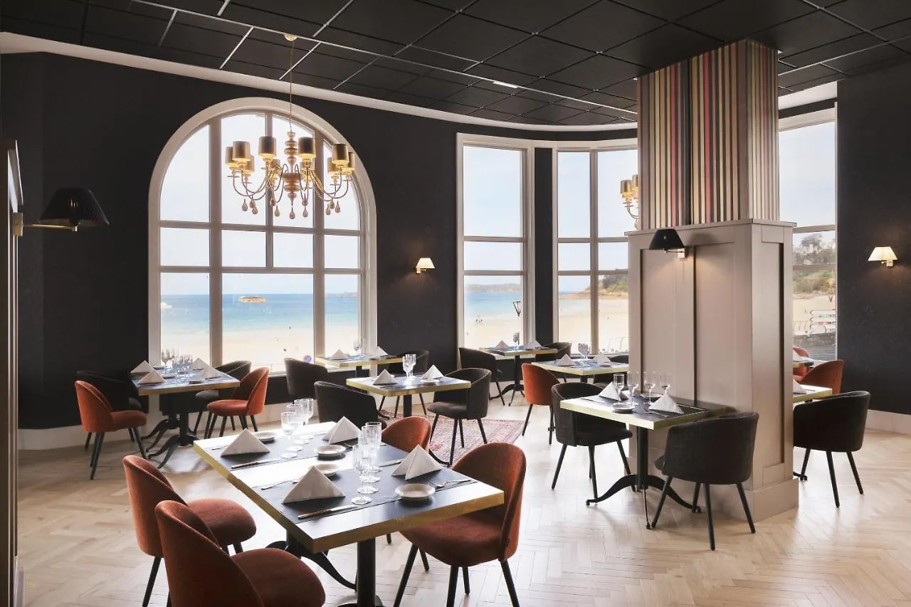 Grand Hotel Perros-Guirec 4*,