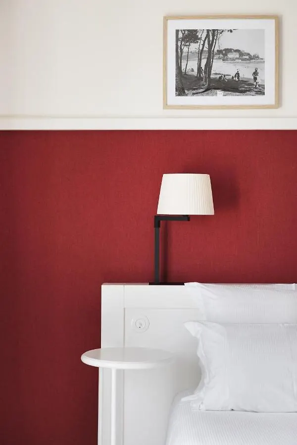 ****  Grand Hotel Perros-Guirec Francia