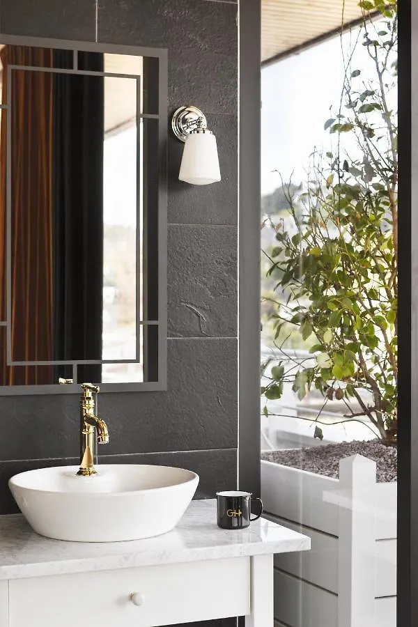Grand Hotel Perros-Guirec 4*,